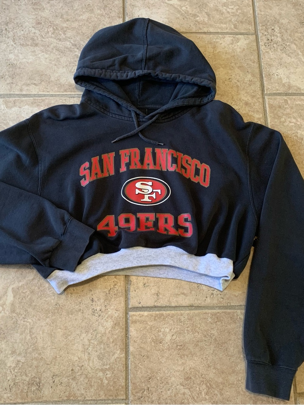 Hand Crafted Black San Francisco 49ers Cropped Hoodie with Red Logo